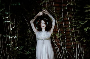 Photo sapphire dress